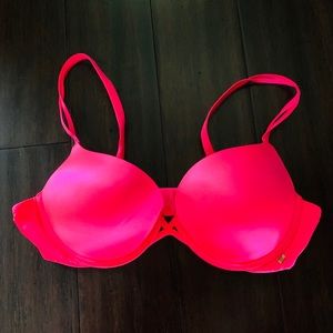 Victoria’s Secret Bra 36C